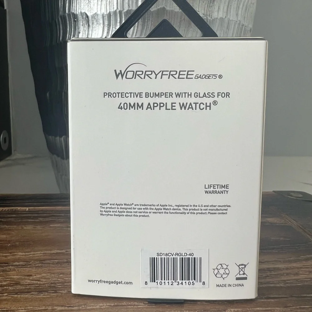 Apple Watch Bling Bumper Case 40mm in Rose Gold